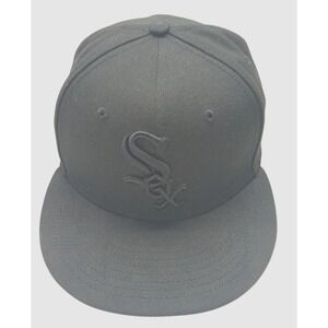 New Era 59Fifty Chicago White Sox MLB Black On Black‎ Fitted Size 7